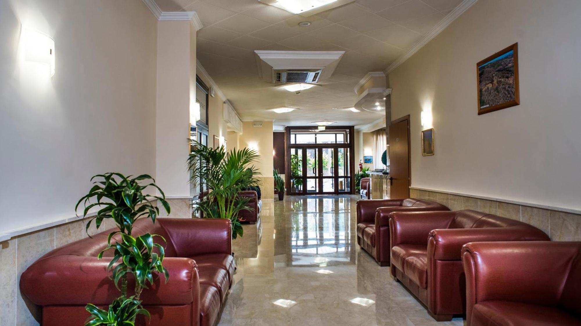 Gh Hotel Пьяцца-Армерина Экстерьер фото
